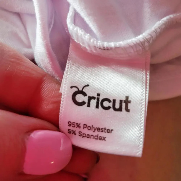 Cricut Handmade "I am the Rainbow after the storm" White Graphic Bodysuit 0-3M - Picture 4 of 8